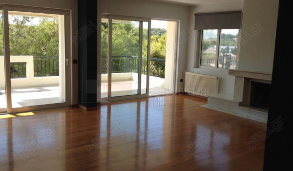 Eσωτερικός χώρος χωρίς έπιπλα - Indoor space without furniture